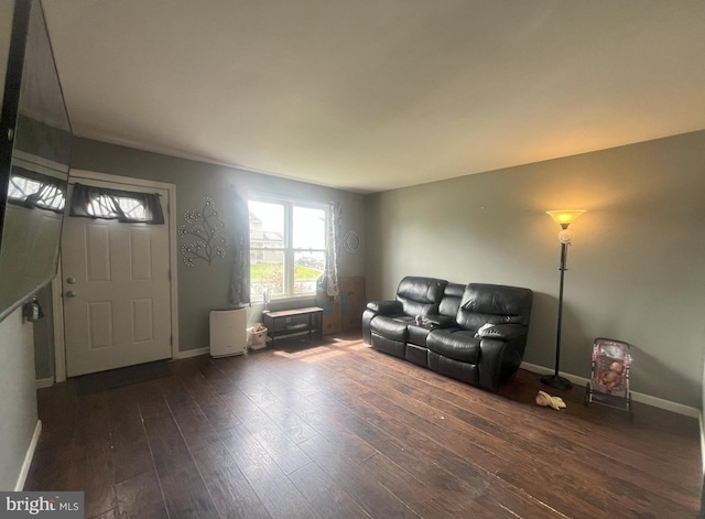 127 Greenwich Ave, Paulsboro, NJ 08066 - living area featuring wood finished floors and baseboards