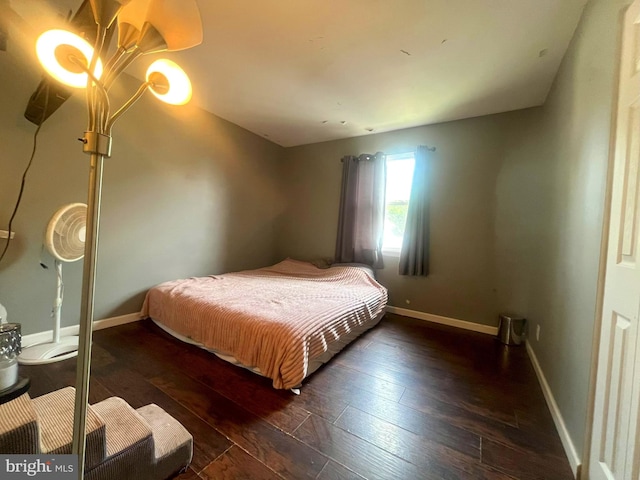 127 Greenwich Ave, Paulsboro, NJ 08066 - bedroom featuring wood-type flooring and baseboards