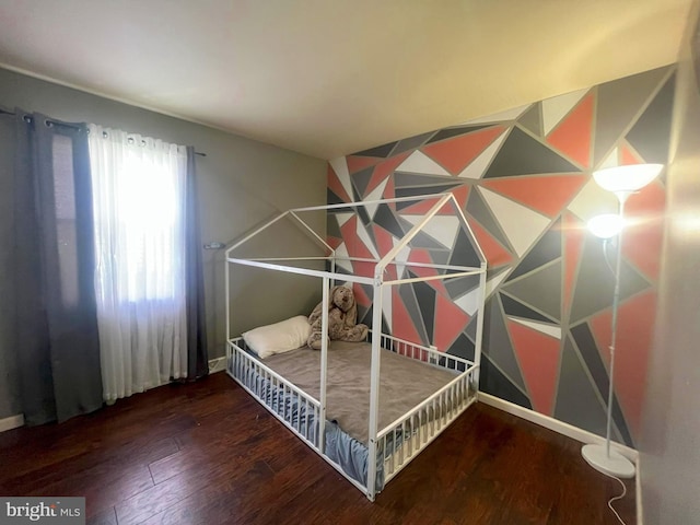 127 Greenwich Ave, Paulsboro, NJ 08066 - bedroom with wood finished floors and baseboards