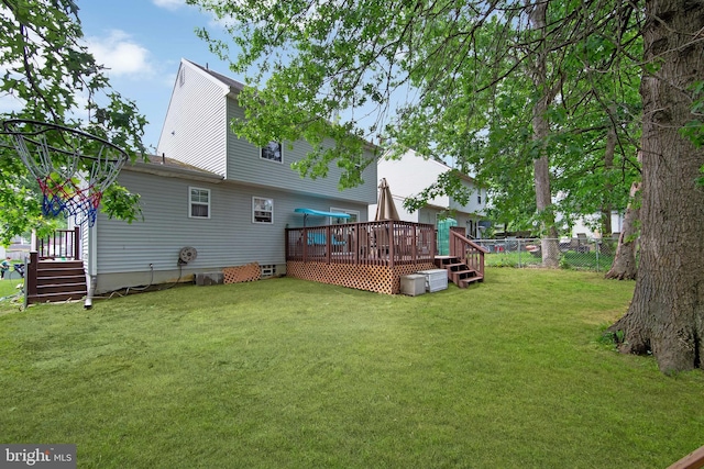 26 Juniper Ave, Somerdale, NJ 08083 - view of yard featuring a wooden deck