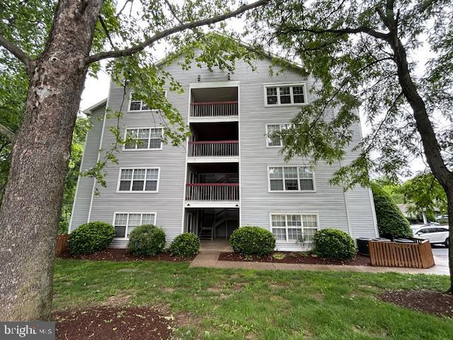 18500 Boysenberry Unit 145-51, Gaithersburg, MD 20879 - view of building exterior