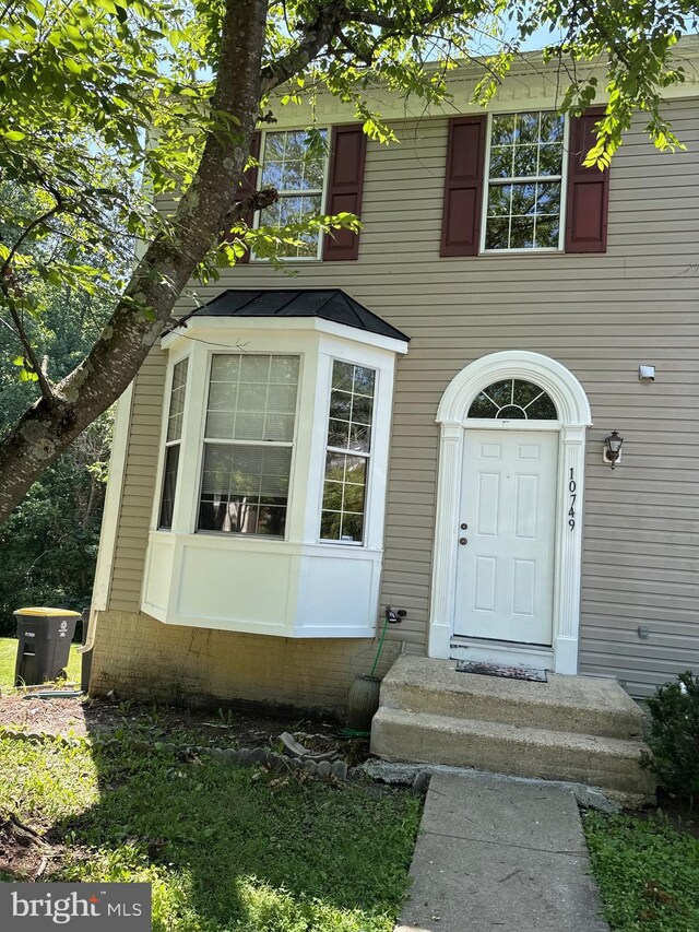 10749 Kitchener Ct, Bowie, MD 20721 - view of front facade featuring a standing seam roof