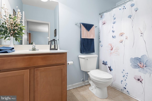 101 Colonial Downs Ct Unit 1305, Newark, DE 19702 - bathroom featuring toilet, vanity, tile patterned floors, and a shower with shower curtain