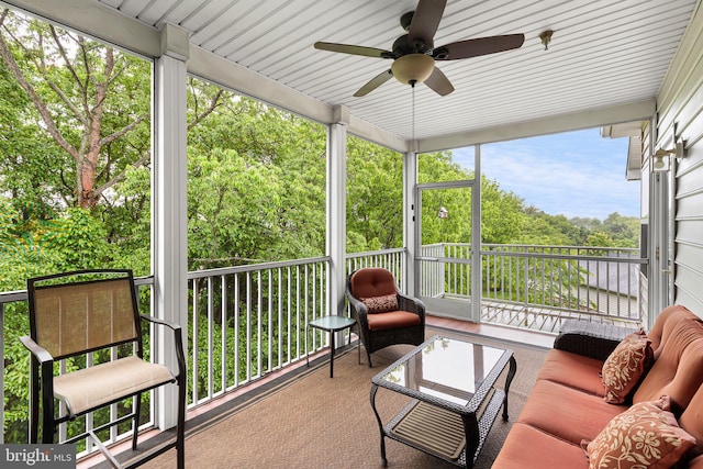 101 Colonial Downs Ct Unit 1305, Newark, DE 19702 - sunroom featuring ceiling fan and an outdoor hangout area