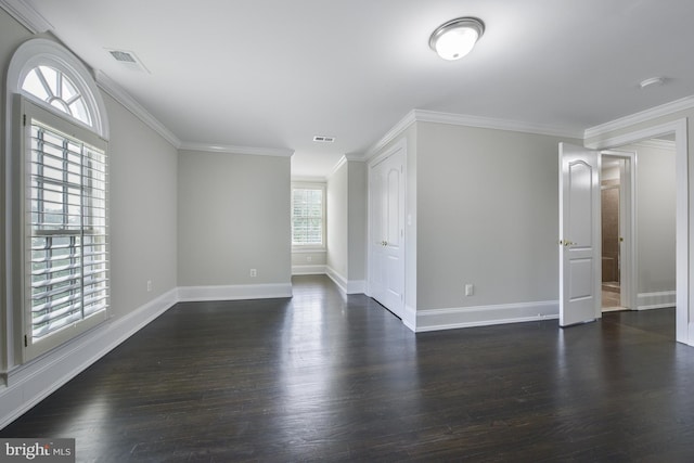 1496 Evans Farm Dr, Mclean, VA 22101 - empty room featuring dark wood finished floors, baseboards, crown molding, and a smoke detector