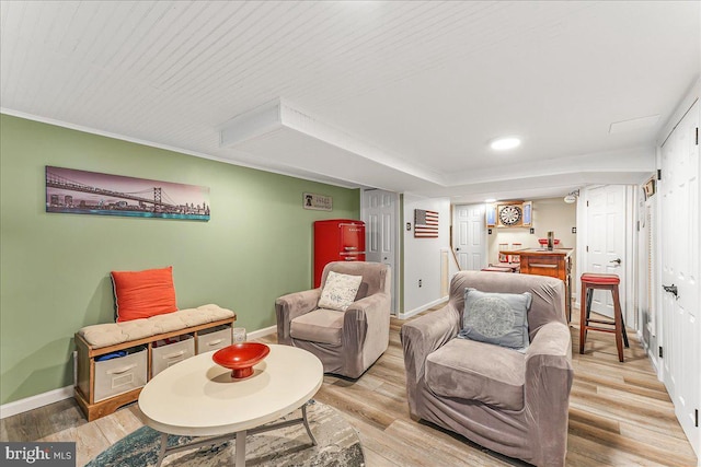 515 Terravilla Ln, Ridley Park, PA 19078 - living area featuring baseboards and light wood-style floors