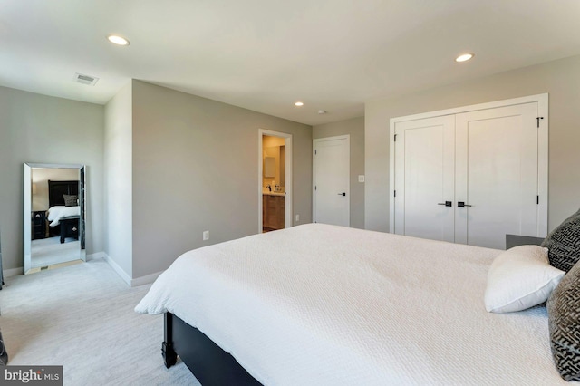 24824 Scarlet Maple Ct, Aldie, VA 20105 - bedroom featuring baseboards, recessed lighting, light colored carpet, a closet, and connected bathroom