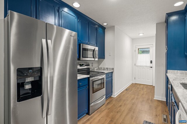 5 Hawks Pl, Palmyra, VA 22963