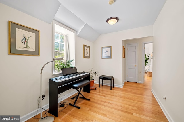 5702 Ainsley Garth, Baltimore, MD 21212 - sitting room featuring light wood-type flooring and vaulted ceiling