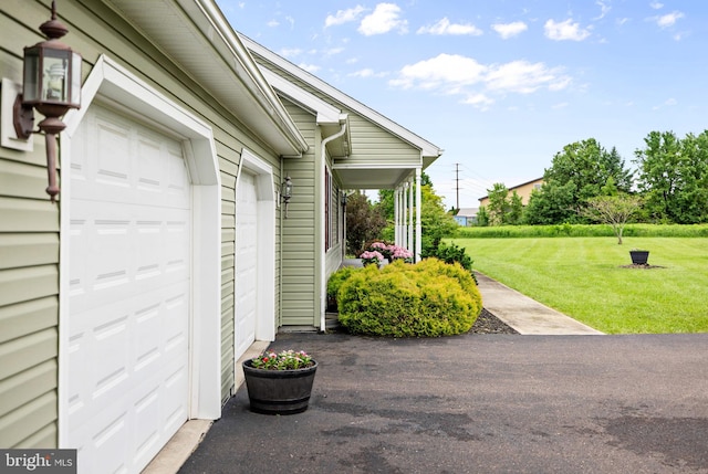 660 Bissetts Ln, Bloomsburg, PA 17815 - view of garage