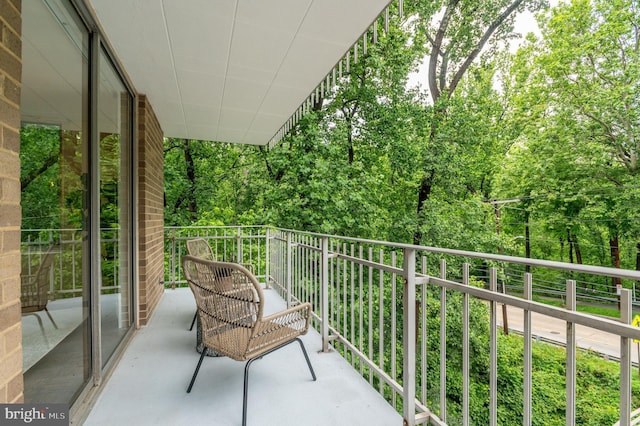 4100 Cathedral Ave NW Unit 709, Washington, DC 20016 - view of balcony