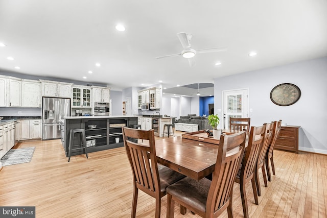 3420 Ponds Wood Ct, Huntingtown, MD 20639 - dining area featuring light wood finished floors, a ceiling fan, recessed lighting, and baseboards