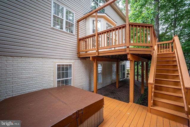 47561 Hidden Cove Ct, Sterling, VA 20165 - deck with a hot tub and stairs