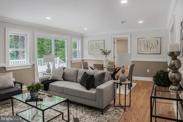 3402 Halloway S, Upper Marlboro, MD 20772 - living area with crown molding, wood finished floors, baseboards, and recessed lighting