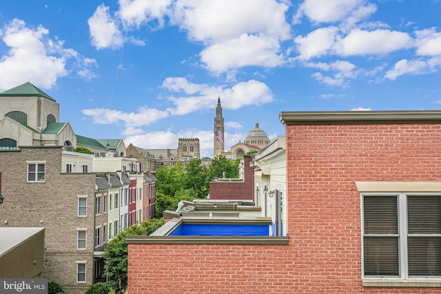 585 Regent Pl NE, Washington, DC 20017 - view of swimming pool
