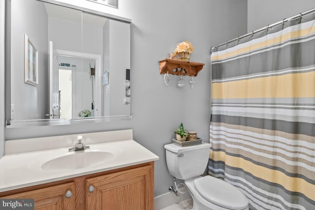 142 Wyndham Woods Way, Hatfield, PA 19440 - full bathroom with toilet, vanity, and a shower with curtain