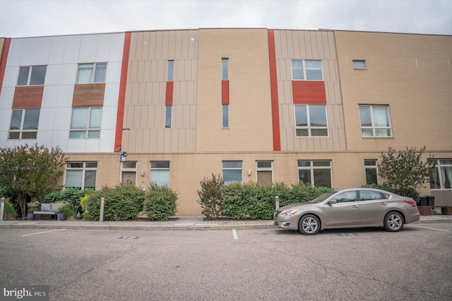 740 S Chris Columbus Blvd Unit 15, Philadelphia, PA 19147 - view of building exterior