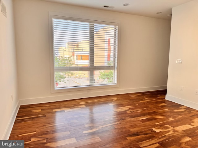 740 S Chris Columbus Blvd Unit 15, Philadelphia, PA 19147 - unfurnished room with healthy amount of natural light and wood finished floors