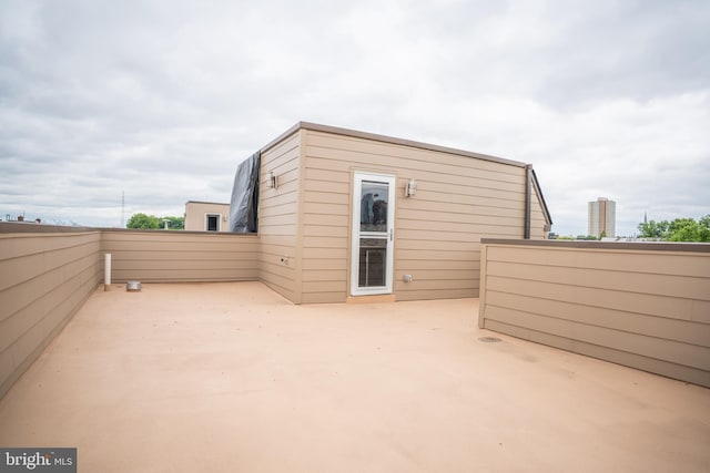740 S Chris Columbus Blvd Unit 15, Philadelphia, PA 19147 - back of property with a patio area
