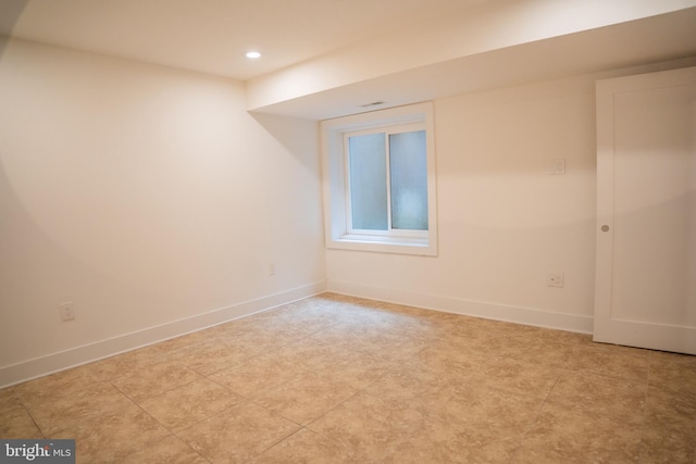 740 S Chris Columbus Blvd Unit 15, Philadelphia, PA 19147 - unfurnished room featuring recessed lighting and baseboards