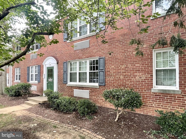 3401 Commonwealth Ave Unit A, Alexandria, VA 22305 - view of front of property with brick siding
