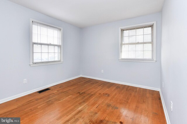 10903 Exeter Ct, Upper Marlboro, MD 20774 - unfurnished room featuring baseboards and hardwood / wood-style flooring