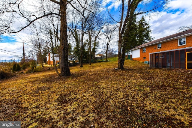 10903 Exeter Ct, Upper Marlboro, MD 20774 - view of yard with a sunroom
