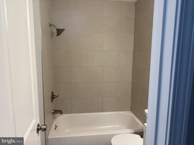 625 Butler Ave, Winchester, VA 22601 - bathroom featuring toilet, shower / bathtub combination, and vanity