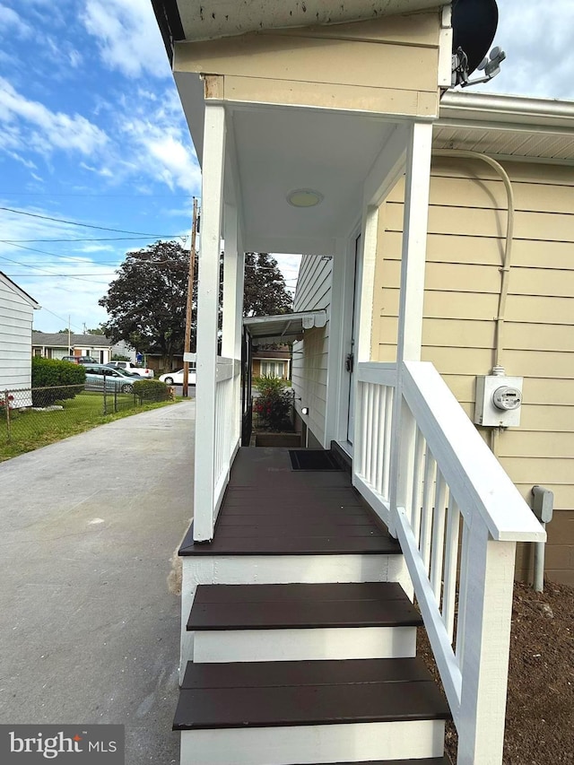 625 Butler Ave, Winchester, VA 22601 - view of covered porch