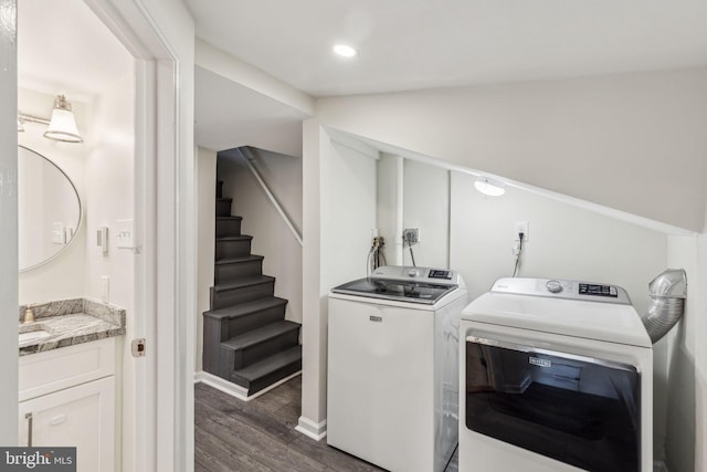 106 Bainbridge St, Philadelphia, PA 19147 - laundry area with dark wood-type flooring, independent washer and dryer, and recessed lighting