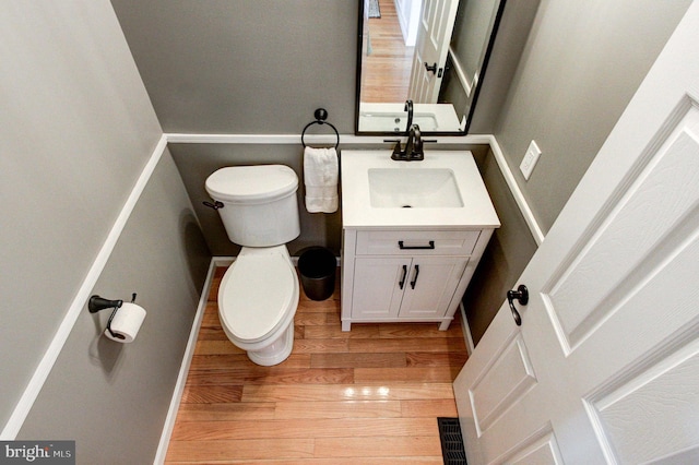 812 Red Rock Cir, Royersford, PA 19468 - bathroom featuring toilet, vanity, wood finished floors, and baseboards