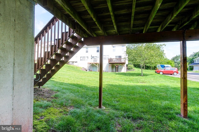 812 Red Rock Cir, Royersford, PA 19468 - view of green lawn featuring stairs