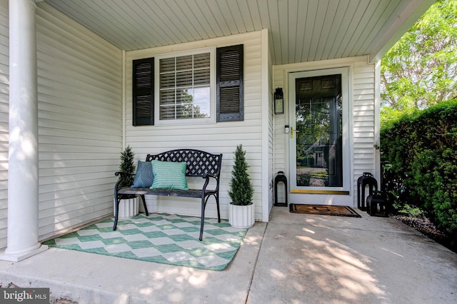 812 Red Rock Cir, Royersford, PA 19468 - view of exterior entry featuring a porch