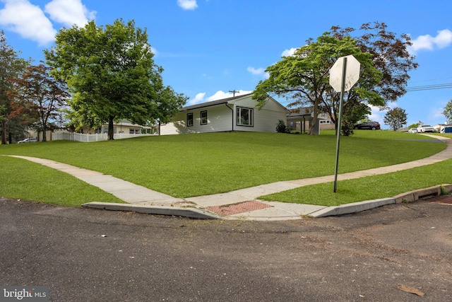 1 Mimosa Ln, Levittown, PA 19054 - ranch-style home with a front lawn