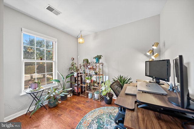 12794 Silvia Loop, Woodbridge, VA 22192 - home office featuring wood finished floors and baseboards