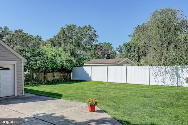 236 Ardmore Ave, Haddonfield, NJ 08033 - view of yard featuring a patio area
