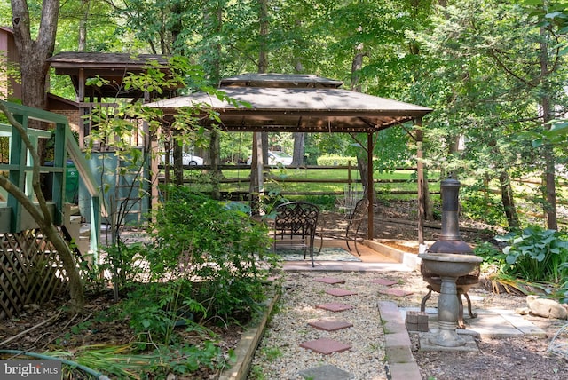 5305 Thunder Hill Rd, Columbia, MD 21045 - view of yard with a gazebo
