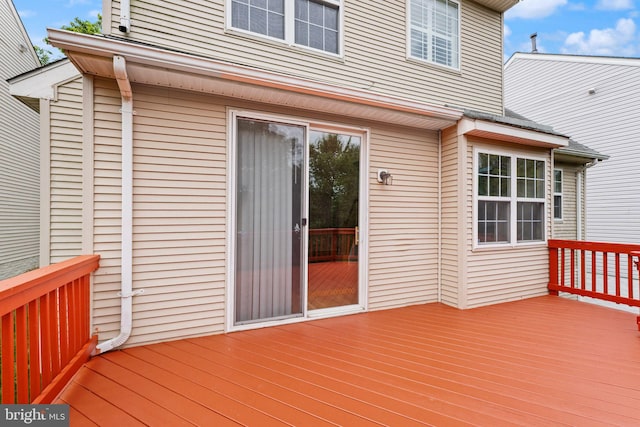 45620 Livingstone Station St, Sterling, VA 20166 - view of wooden terrace