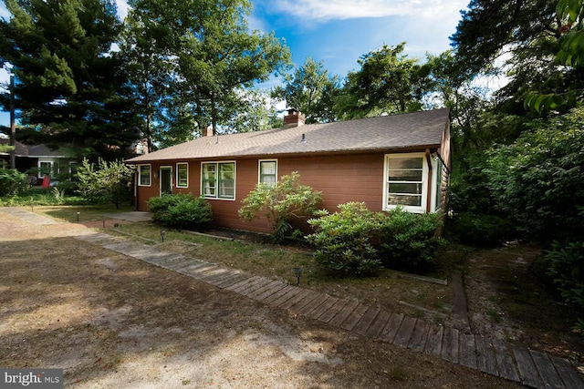 172 Chippewa Trl, Medford Lakes, NJ 08055 - view of front of house with a chimney