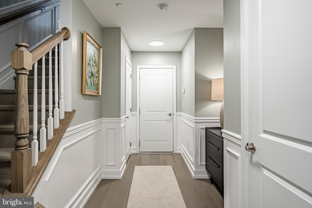1009 Lakeview Ct Unit 1009, King Of Prussia, PA 19406 - washroom with dark wood-type flooring, a wainscoted wall, and a decorative wall