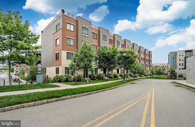 1009 Lakeview Ct Unit 1009, King Of Prussia, PA 19406 - view of building exterior featuring a residential view