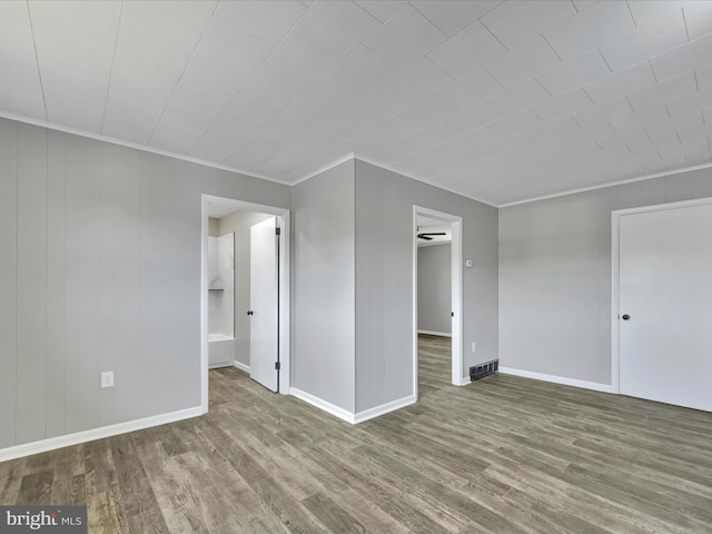 20 E Market St, Schuylkill Haven, PA 17972 - unfurnished room featuring wood finished floors, baseboards, and ornamental molding