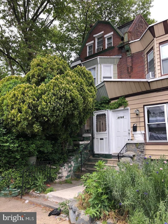 2737 W Somerset St, Philadelphia, PA 19132