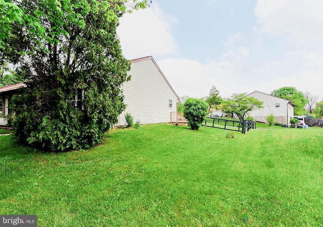 962 Wampler Ln, Westminster, MD 21158 - view of yard