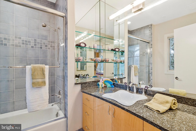 918 Centrillion Dr, Mclean, VA 22102 - full bath with vanity and enclosed tub / shower combo