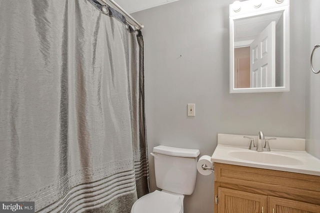 6040 Shady Side Rd, Shady Side, MD 20764 - full bathroom featuring vanity and a shower with shower curtain