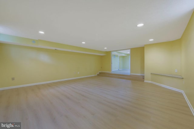 1176 Bandy Run Rd, Herndon, VA 20170 - unfurnished room with light wood-style floors, baseboards, and recessed lighting