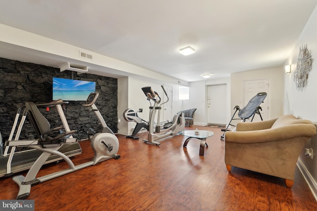 14 E Preston St, Baltimore, MD 21202 - exercise area with wood finished floors