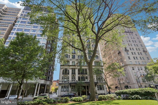 1830 S Rittenhouse Square 12C And 12D, Philadelphia, PA 19103 - view of apartment building / complex