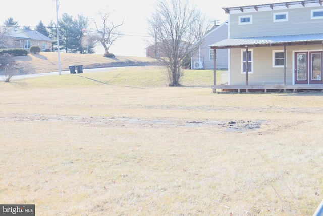 11633 Gehr Rd, Waynesboro, PA 17268 - view of grassy yard with a porch